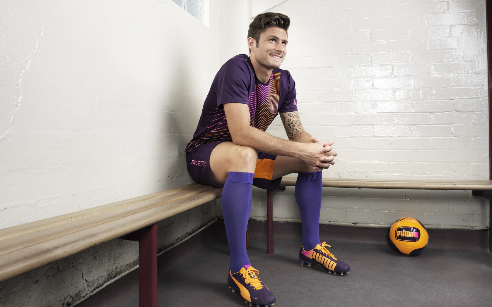 戈麦斯一锤定音,马德里竞技战术完胜智利国家队