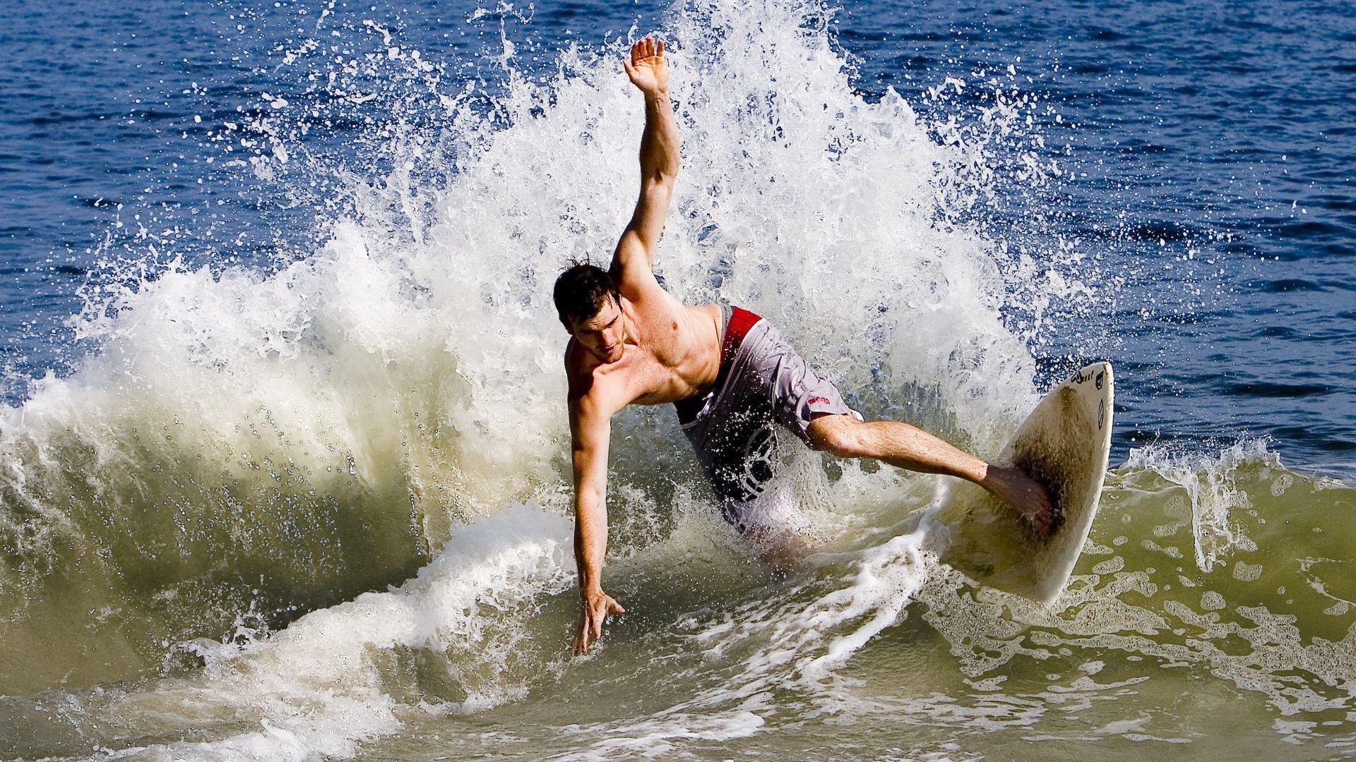 -乔治持续制造杀伤，森林狼火力压制骑士，双线战局的战术启示