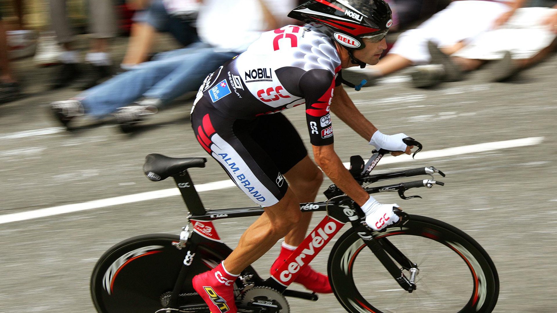 格纳布里爆发破僵局，AC米兰全面压制乌克兰劲旅彰显欧战统治力